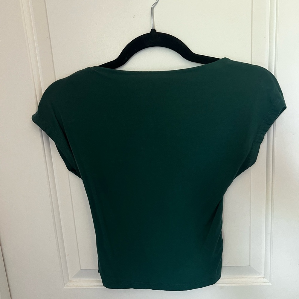 Backless top